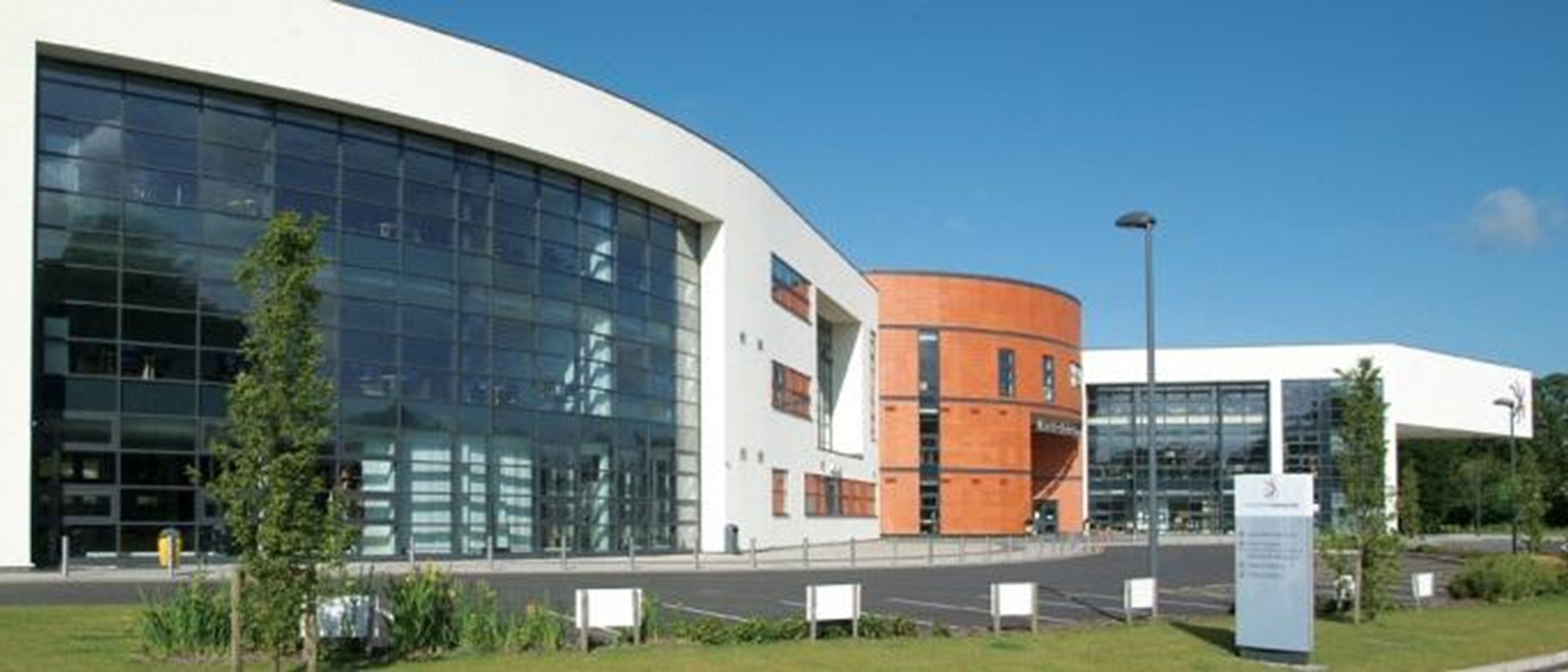 Macclesfield College: Rodney Environmental Consultants